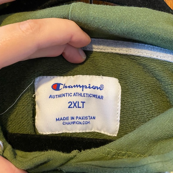 Green Champion Tall hoodie - Picture 2 of 3